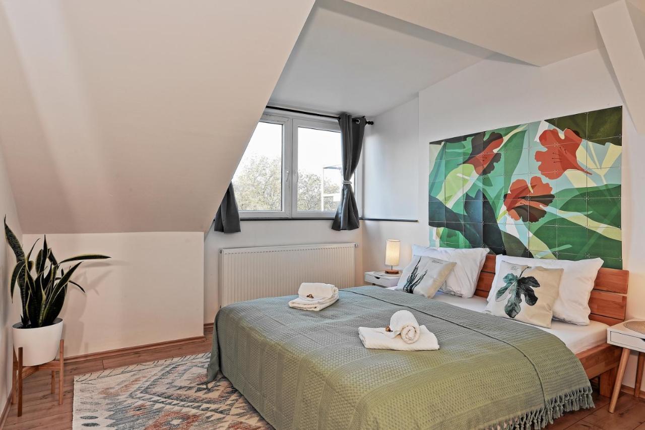 Stay&Dream - 75M² - Two Bedrooms - Kitchen - Netflix إسن المظهر الخارجي الصورة